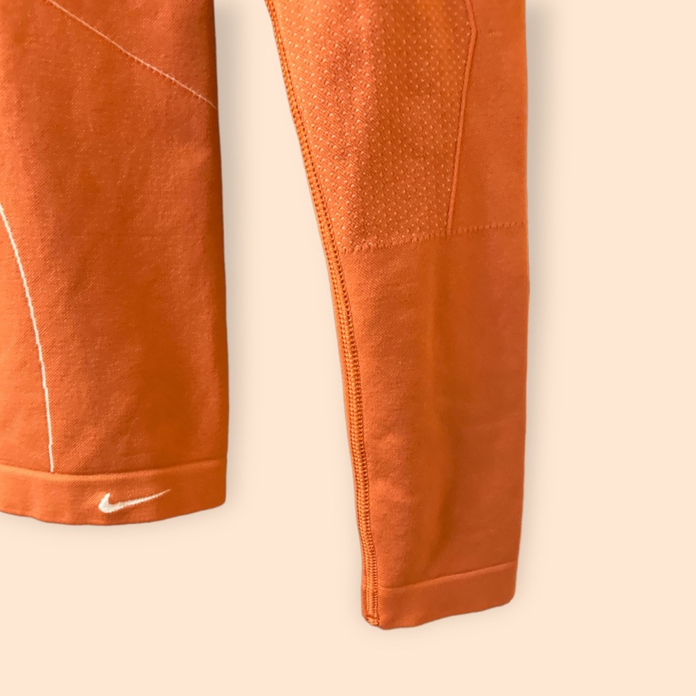 Nike Long Sleeve Too - Picture 5 of 8